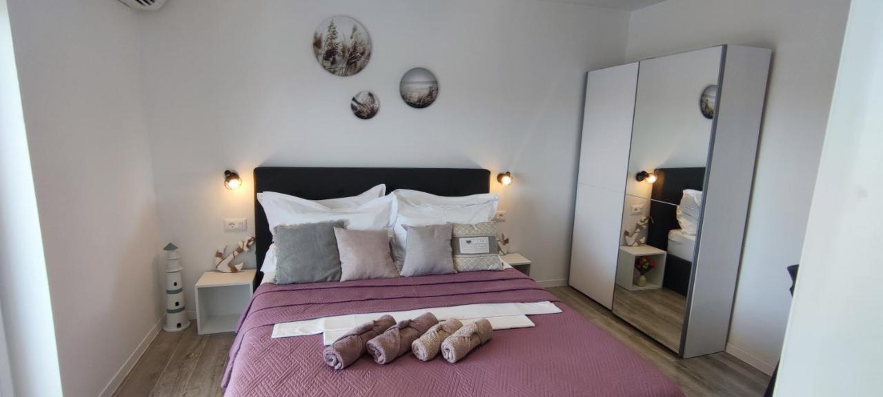 Rooms Lucky Makarska Esterno foto